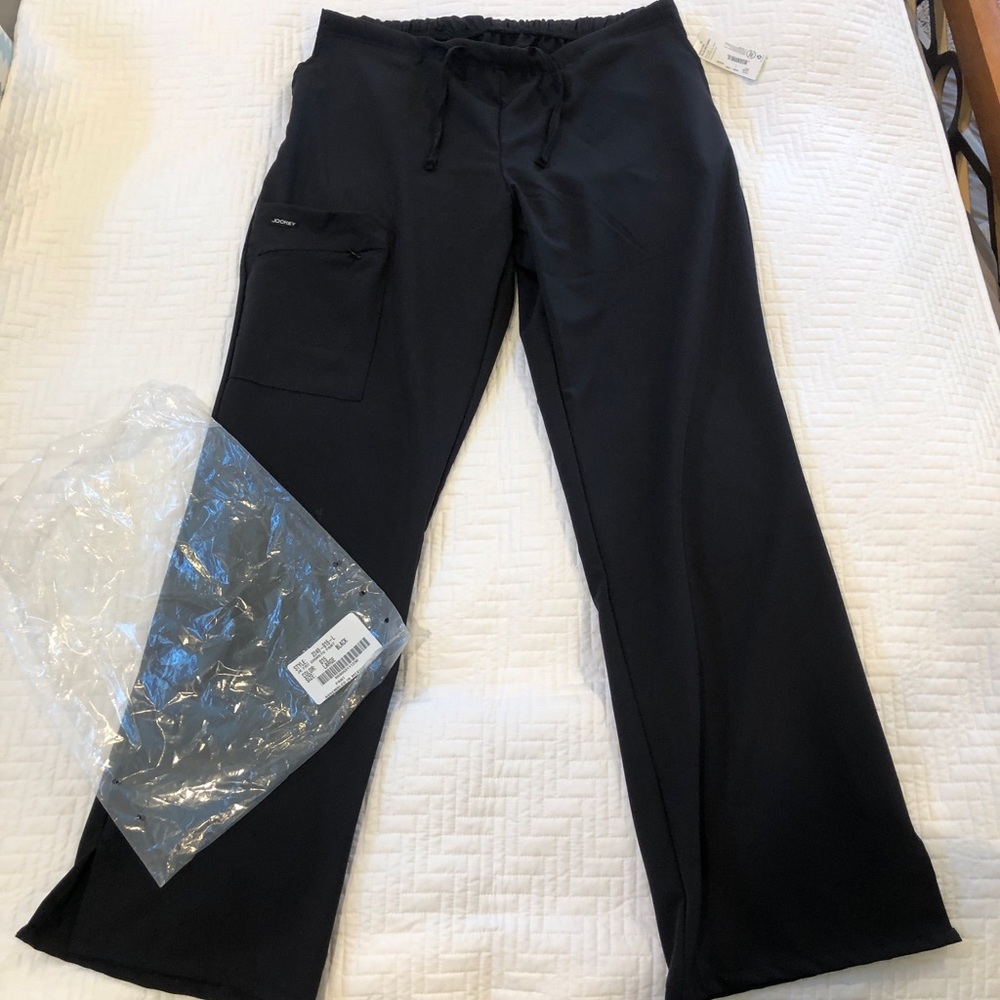 Jockey women scrubs-Black
